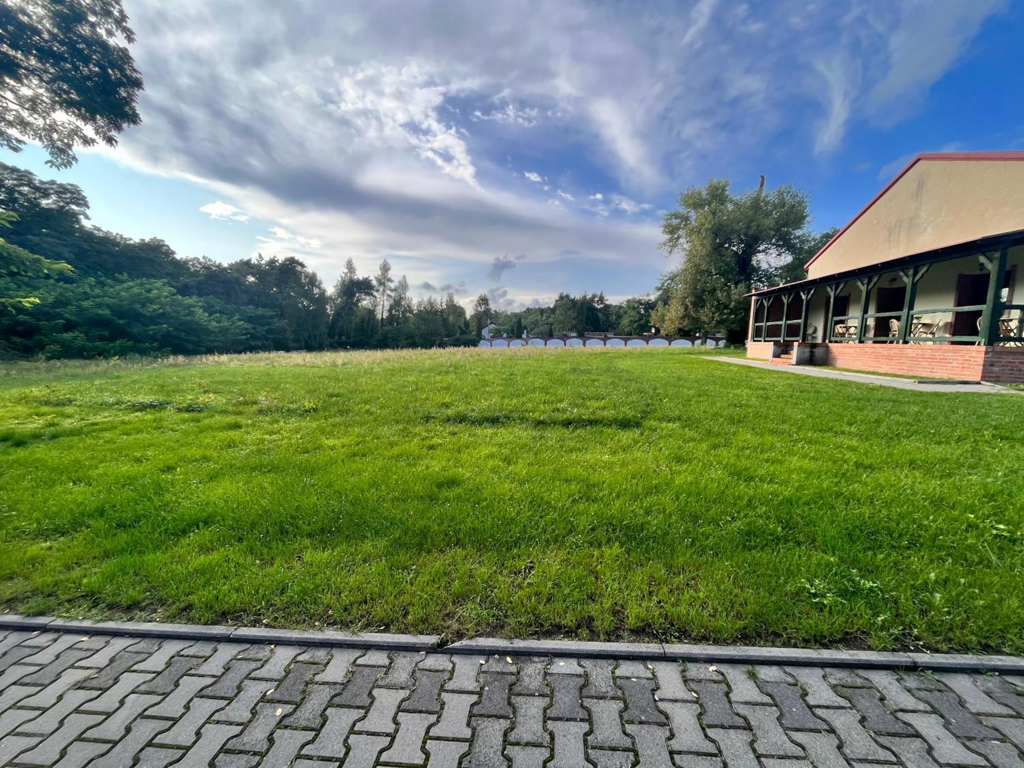 Hotel Radzewice Exterior foto